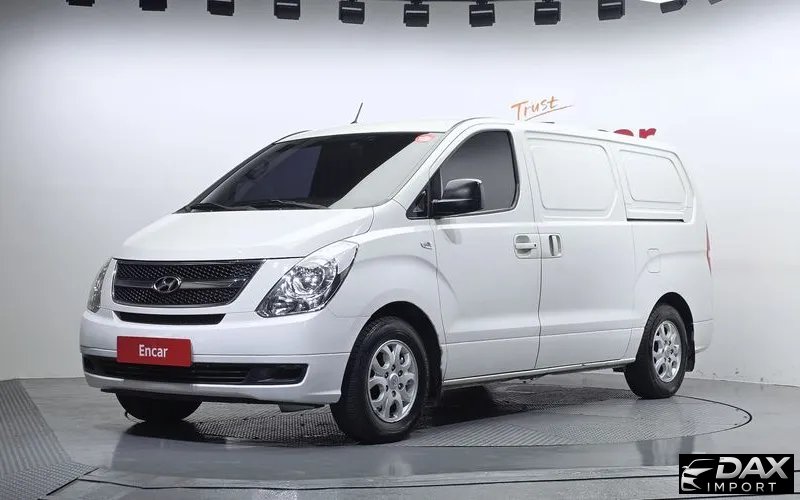 Hyundai Starex 3-Seater VAN