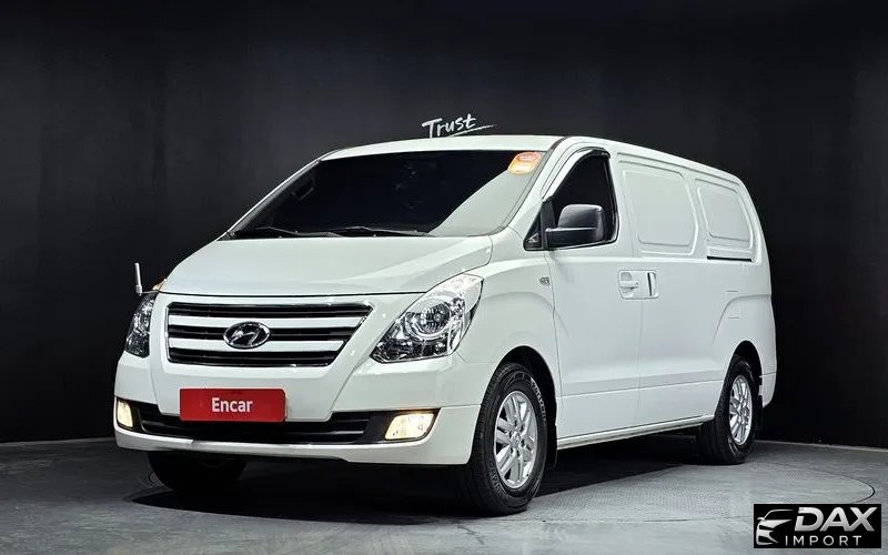 Hyundai Starex 3-Seater VAN
