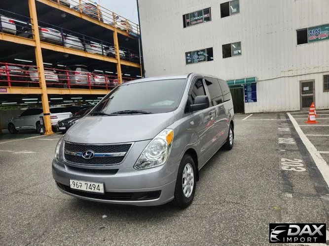 Hyundai Starex 3-Seater VAN