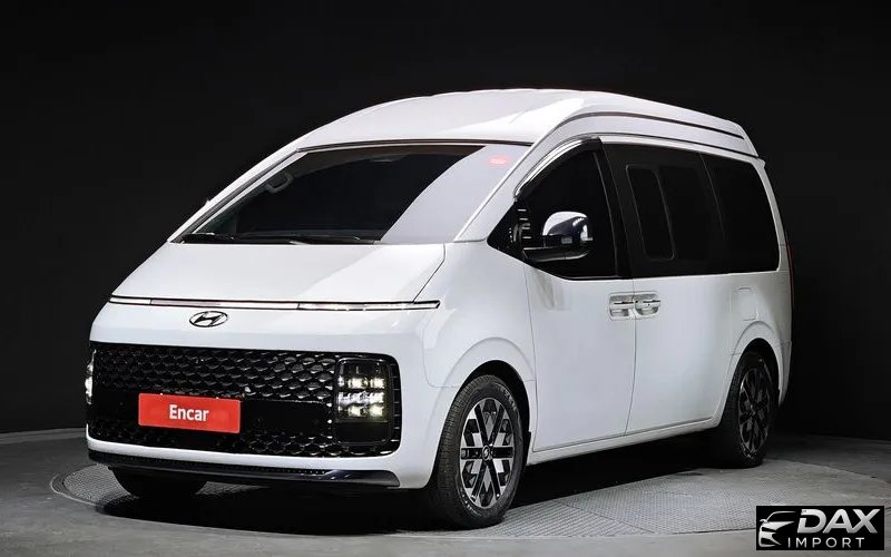 Hyundai Staria 4WD Lounge 7-Seater