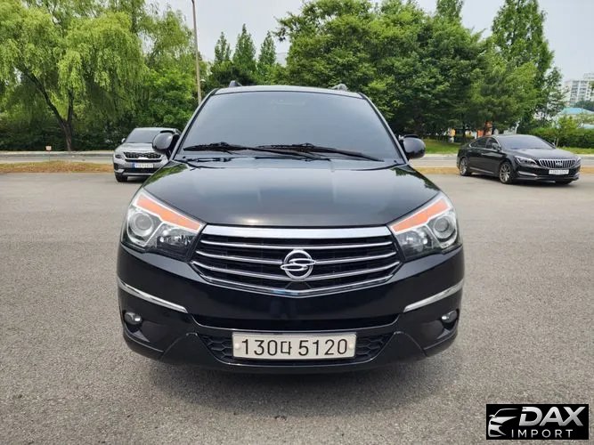 KG_Mobility_Ssangyong KORANDO 4WD TX 9-seater