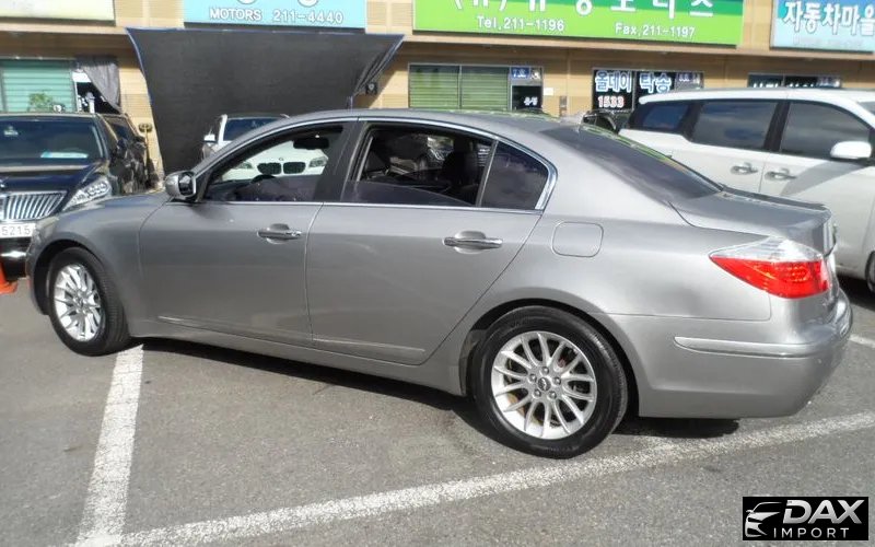 Hyundai Genesis BH 330 Luxury