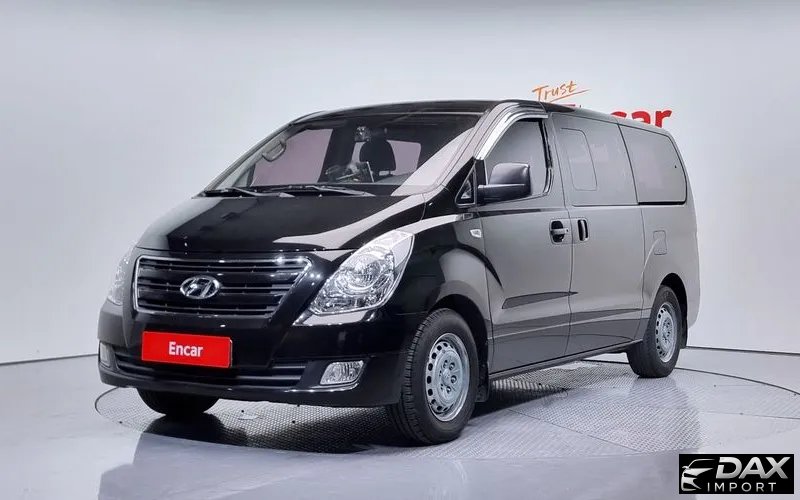 Hyundai Starex 12-Seater Wagon
