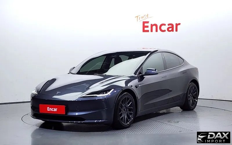 Tesla Model 3 Long Range