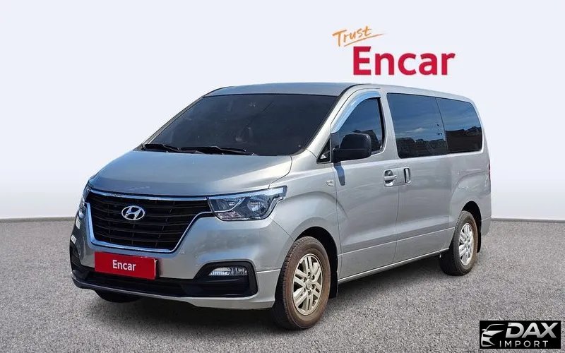 Hyundai Starex Van 5-Seater