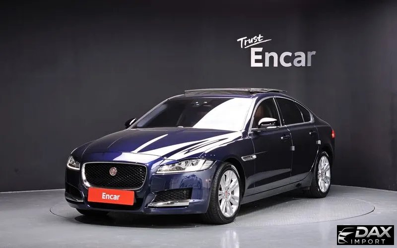 Jaguar XF 30d Portfolio