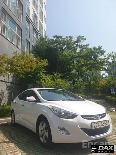 Hyundai AVANTE M16 GDI Deluxe