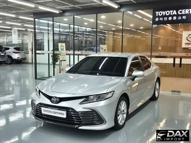 Toyota Camry 2.5 LE Hybrid
