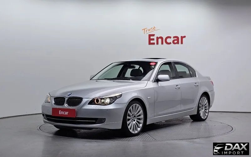 BMW 5-Series 528i Sedan