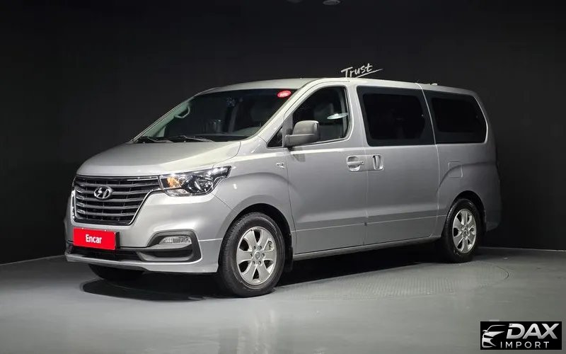 Hyundai Starex Wagon 12-Seater