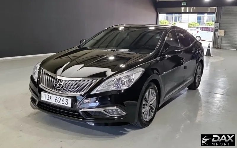 Hyundai Grandeur HG240 Modern