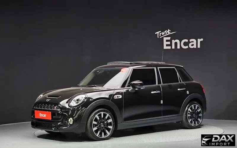 Mini Cooper 5Door HIGH