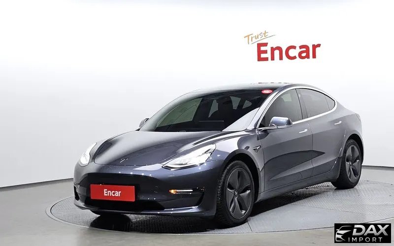 Tesla Model 3 Long Range