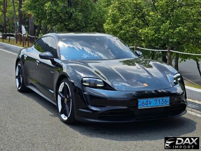 Porsche Taycan Base