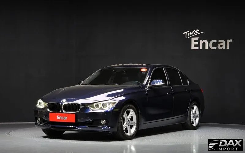 BMW 3-Series 320i