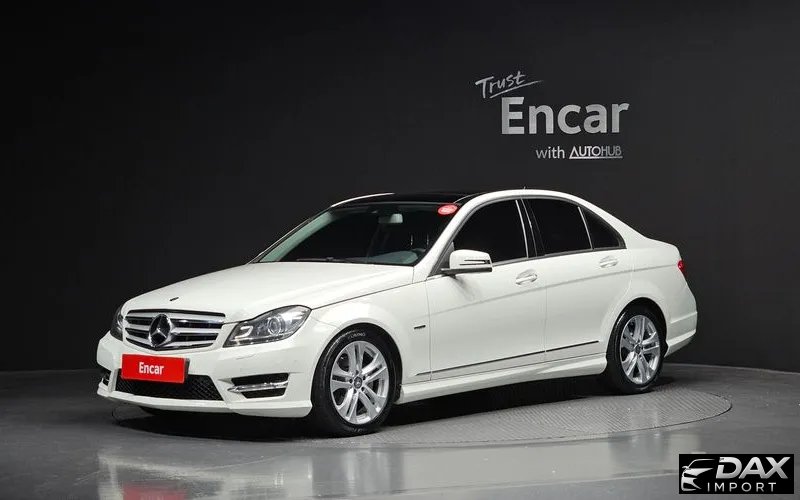 Mercedes-Benz C-Class C200 CGI AVANTGARDE