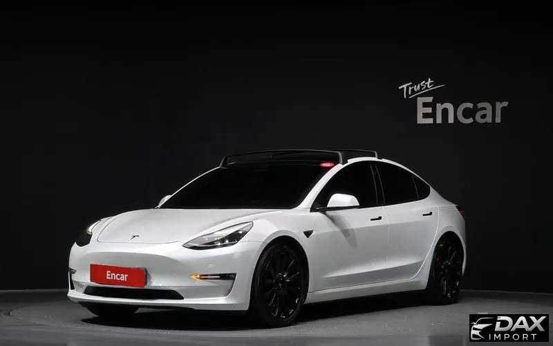 Tesla Model 3 Long Range