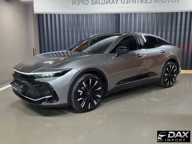 Toyota Crown 2.4 4WD Dual Boost HYbrid