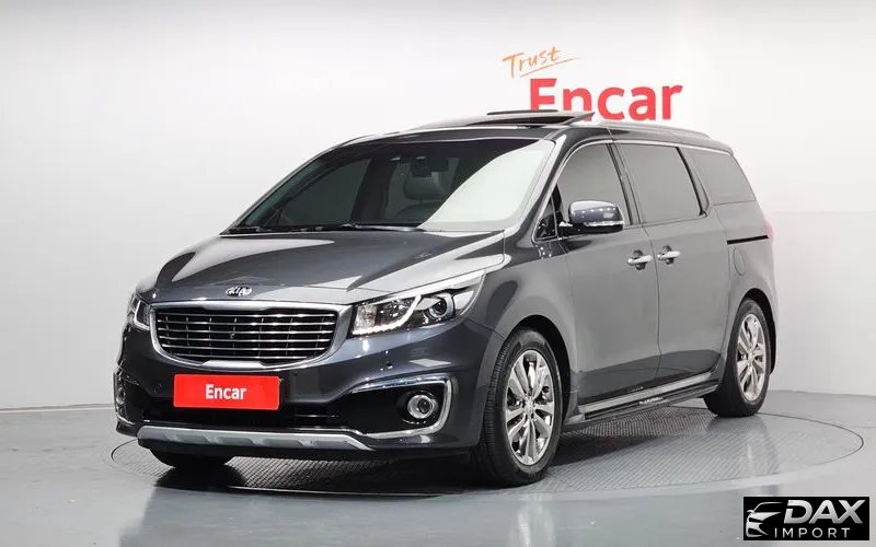 Kia Canival 7-seater Limousine