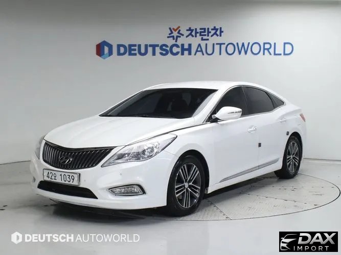 Hyundai Grandeur HG240 Modern