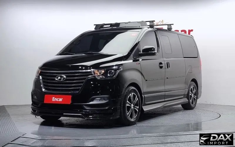 Hyundai Starex 12-Seater Wagon
