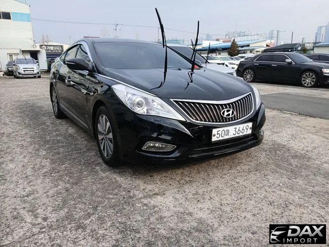 Hyundai Grandeur Premium