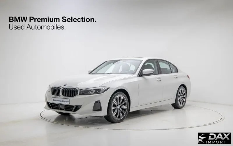 BMW 3-Series 320i