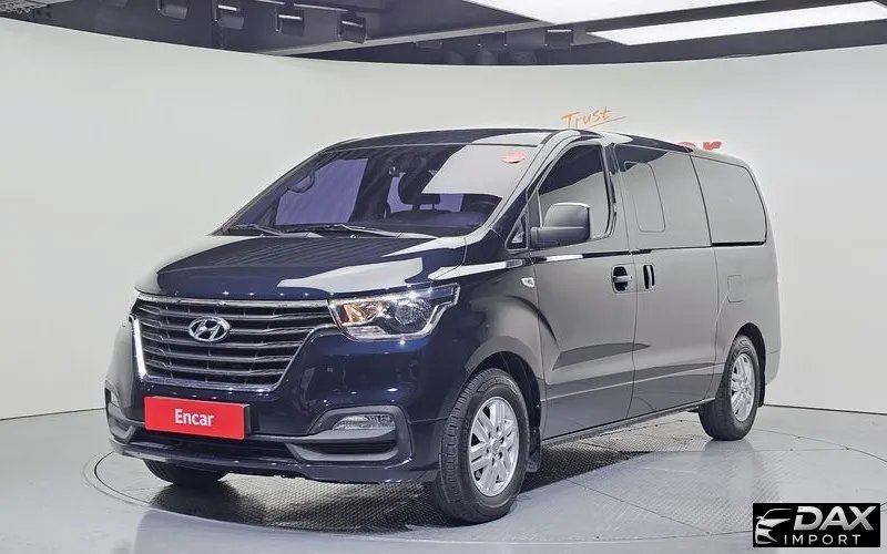 Hyundai Starex Van 5-Seater