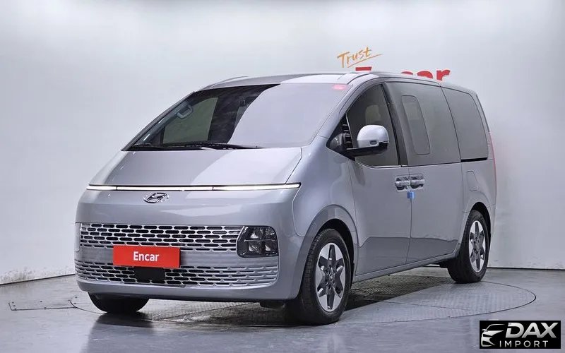Hyundai Staria Tourer 9-Seater