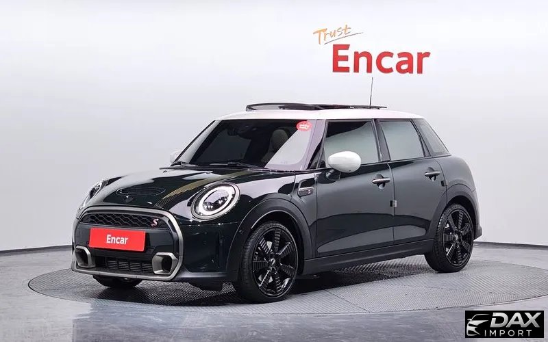 Mini Cooper 5Door Resolute Edition