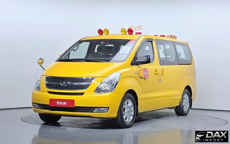 Hyundai Starex Guard car of children