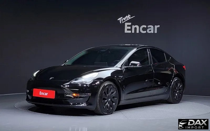 Tesla Model 3 Long Range