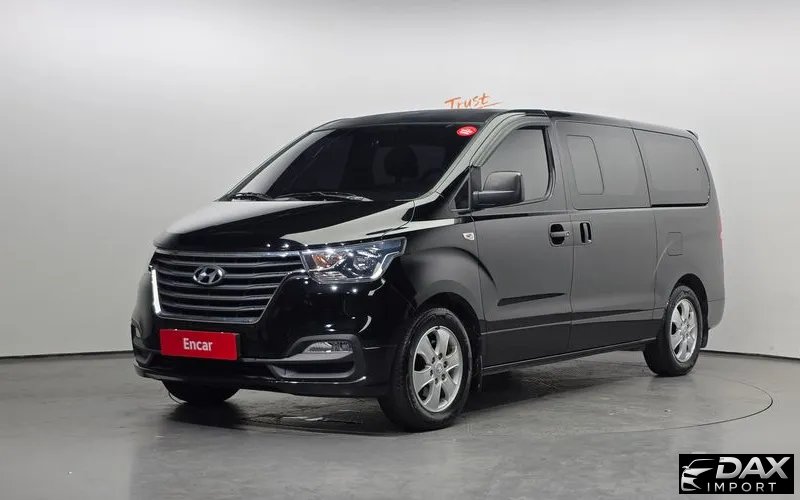 Hyundai Starex Wagon 12-Seater