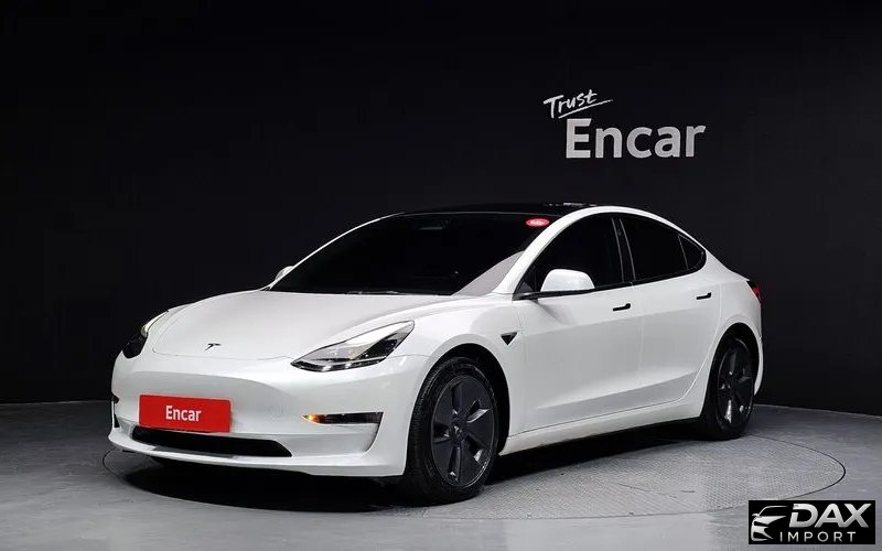 Tesla Model 3 RWD