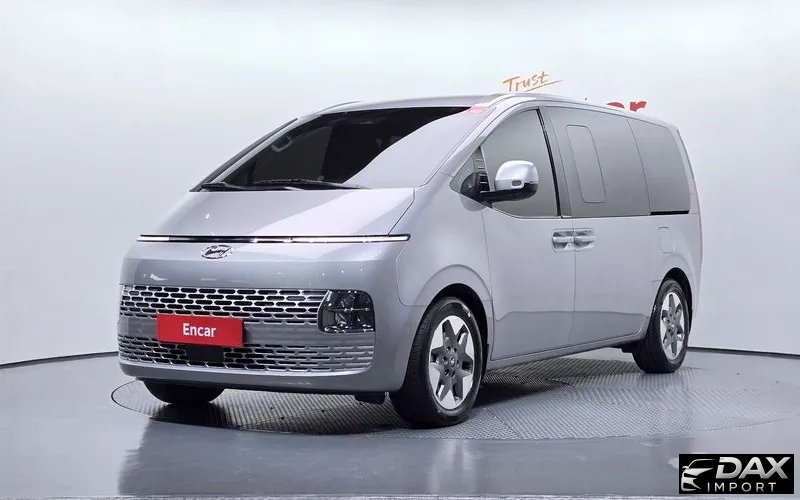 Hyundai Staria Tourer 11-Seater