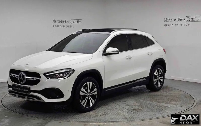 Mercedes-Benz GLA-Class GLA220