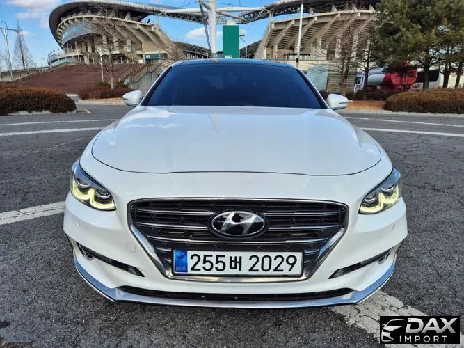 Hyundai Grandeur 3.0 LPi Modern (Rental Car)