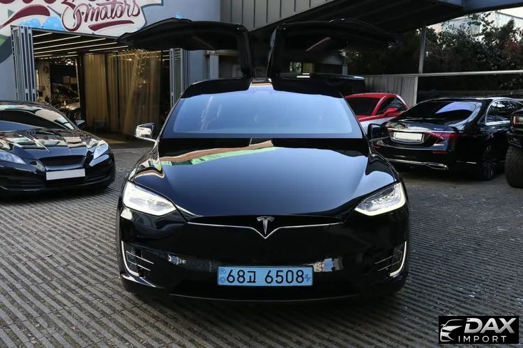 Tesla Model X Performance