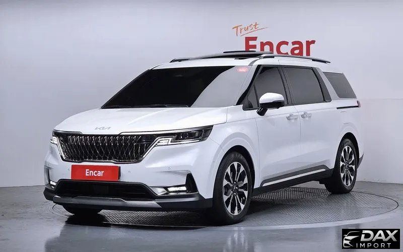 Kia Canival Gasoline 7-Seater Signature