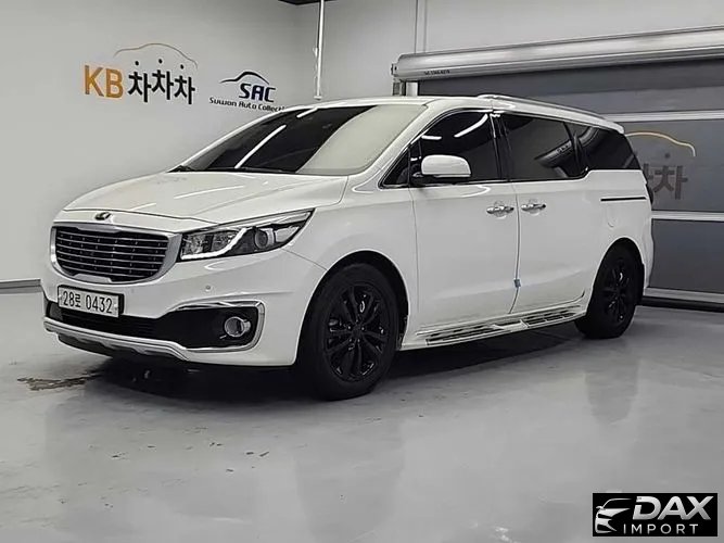 Kia Canival 9-seater Noblesse