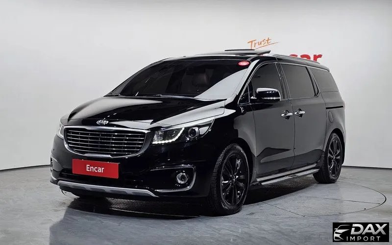 Kia Canival 7-seater Limousine
