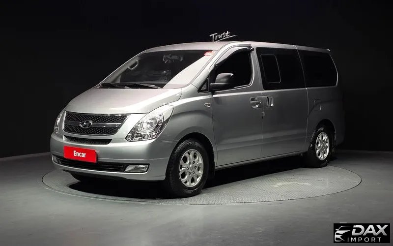 Hyundai Starex 11-Seater Wagon