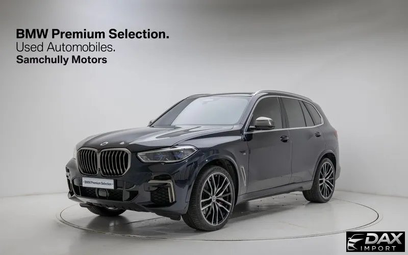 BMW X5 M50i