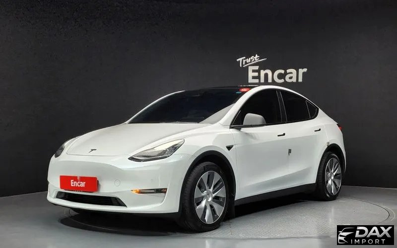 Tesla Model Y Long Range AWD