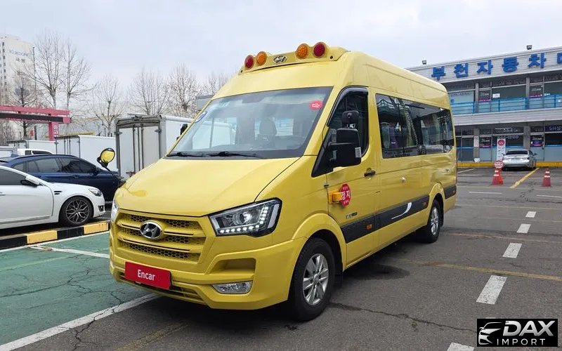 Hyundai Solati School bus