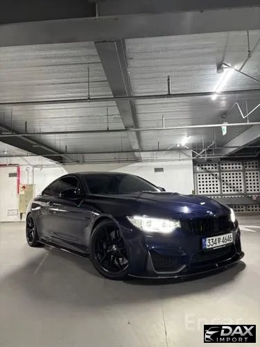 BMW M4 M4 Coupe PERFORMANCE SILENCE EDITION