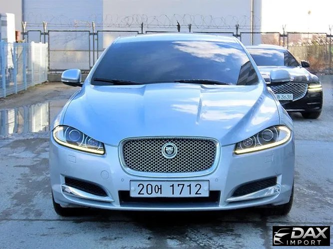 Jaguar XF 2.0 Luxury