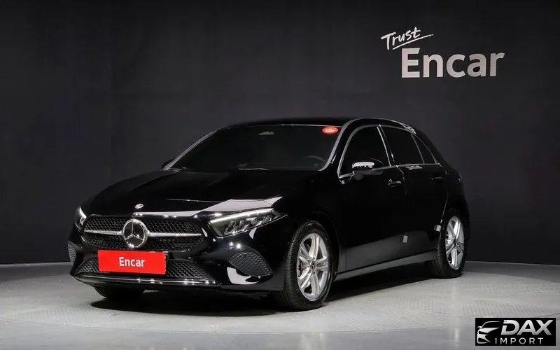 Mercedes-Benz A-Class A220 Hatchback