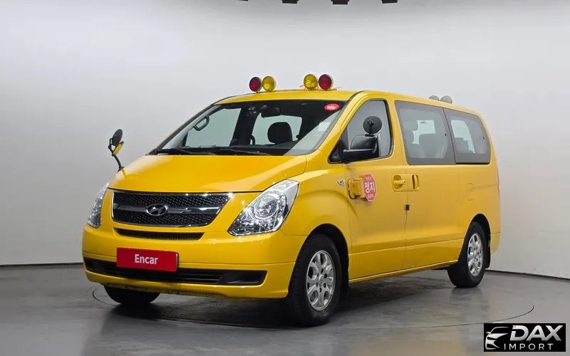 Hyundai Starex Guard car of children