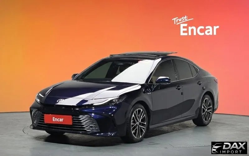 Toyota Camry 2.5 XLE Premium Hybrid